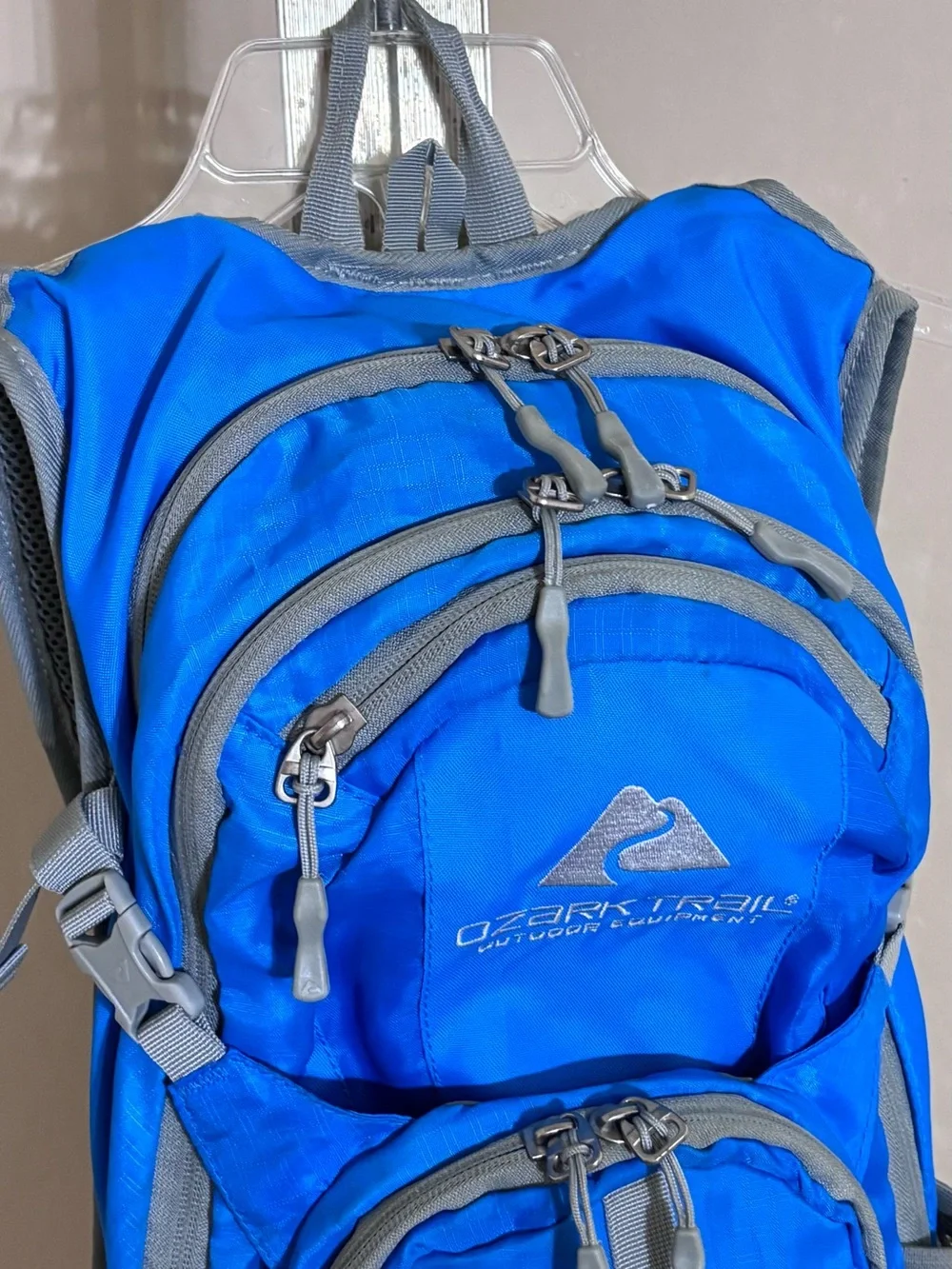 Ozark Trail 23L Riverdale Hydration Blue Hiking Backpack Gorpcore Utilitarian